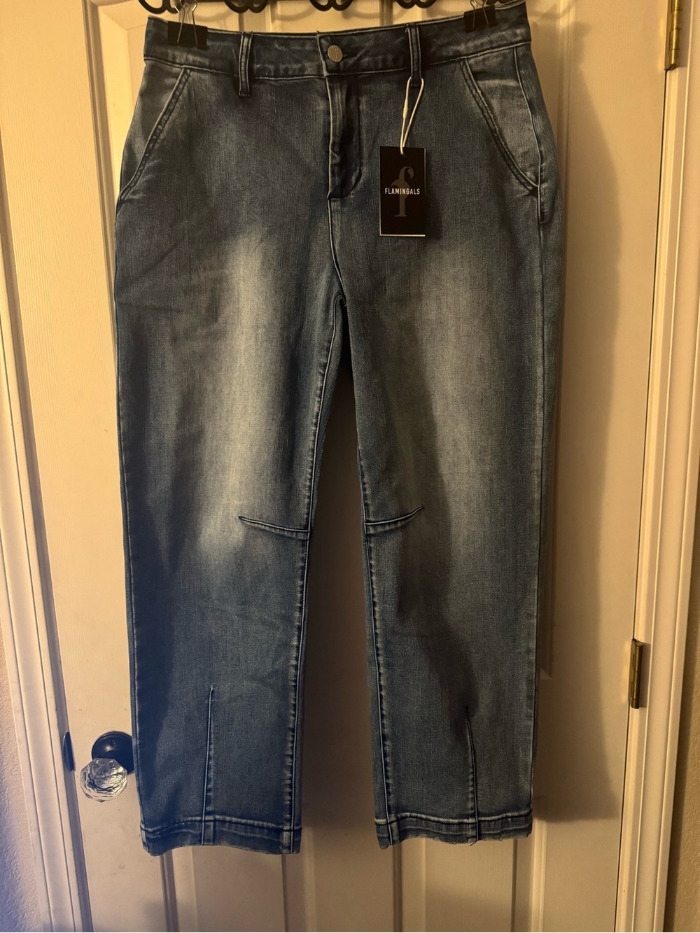 Flamingoals Women’s Washed Blue Straight Leg Jeans